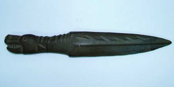 Чтиво:  Жертвенный нож из собрания Музея истории оружия
